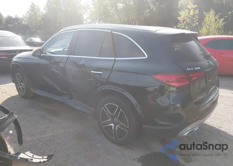 2024 Mercedes-Benz Glc 300 4Matic Suv z USA, uszkodzony, nr VIN W1NKM4HB3RF212565